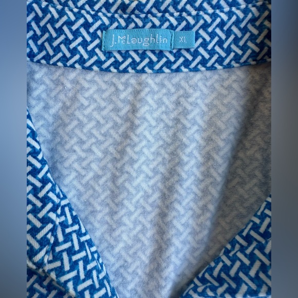 J. McLaughlin 3/4 Sleeve Printed Popover Collared Top - Picture 3 of 11